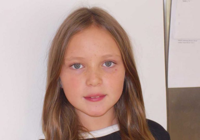 Cayla Mir 12 år