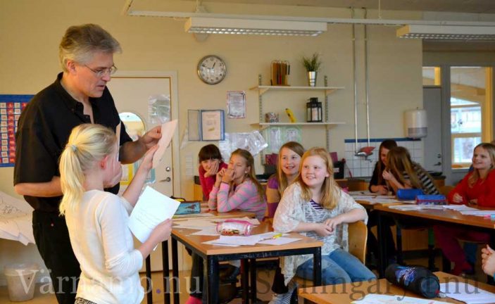 Manar till satsningar på skolan