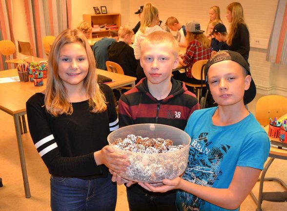7 C på Hjortsjöskolan hjälper flyktingar
