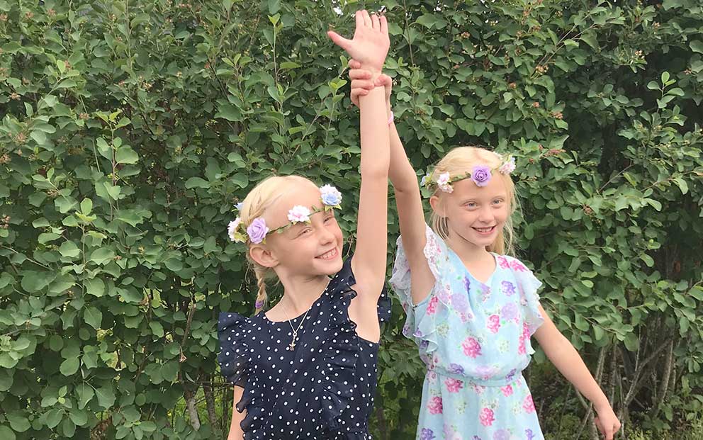 Holly och Isabell Olander