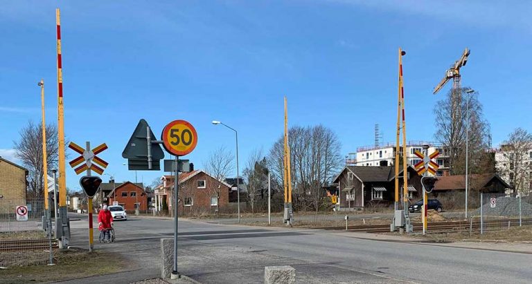Motion: Fortsatt plankorsning i Vaggeryd och bevara kulturhus