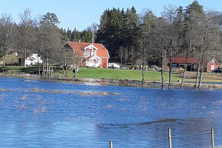 Sjö, Översvämning