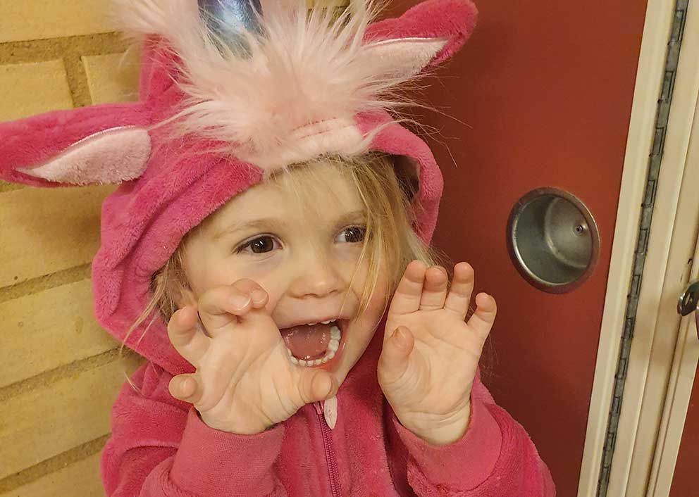 Alicia Pettersson 3 år