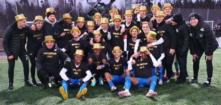 Bildextra: IFK firade guldet med seger