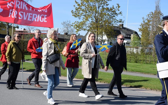Marsch för ny riktning för Sverige
