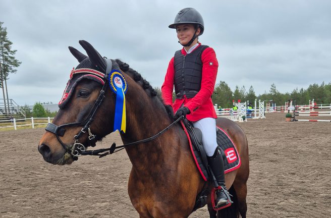 Nelly och ponnyn Stellan tog segern i lätt B