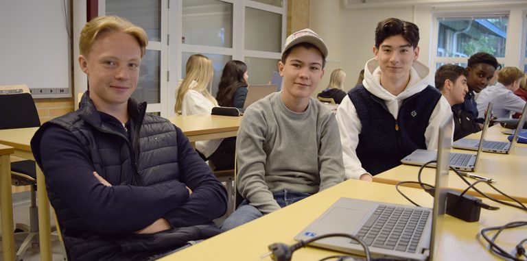 Fenixelever undersöker hushållens sorteringsvanor