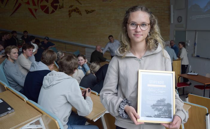Hanna fick 10 000 i stipendie