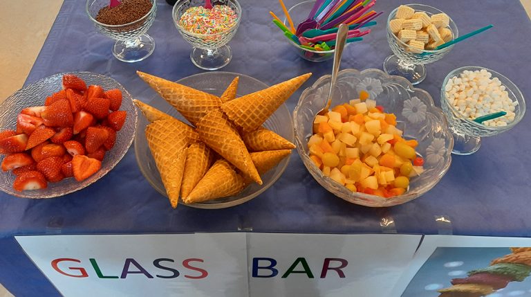 Sörgården ordnar med glassbar