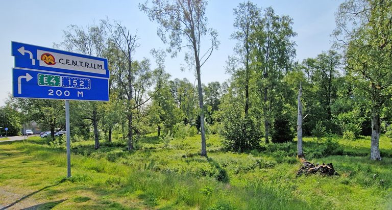 Ska gräva dammar i förorenad mark