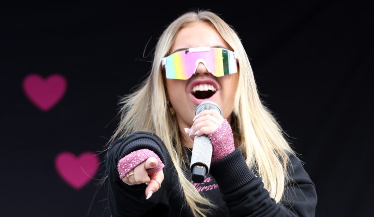 Bildspel: Lia bjöd på show