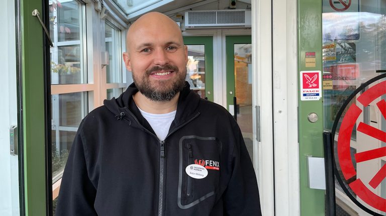 Han handplockades till nationellt råd i Skolverket
