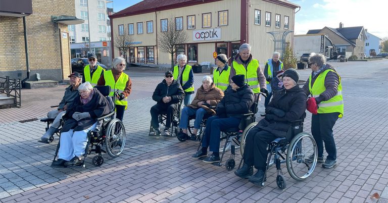 Rullstolshjulen fortsätter snurra
