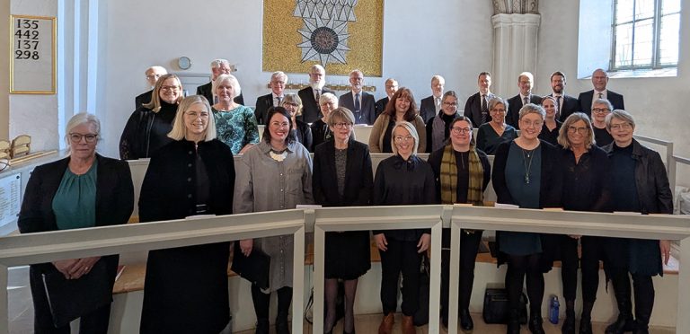 Musiken för tankarna till Benny Andersson, klassiskt och folkmusik