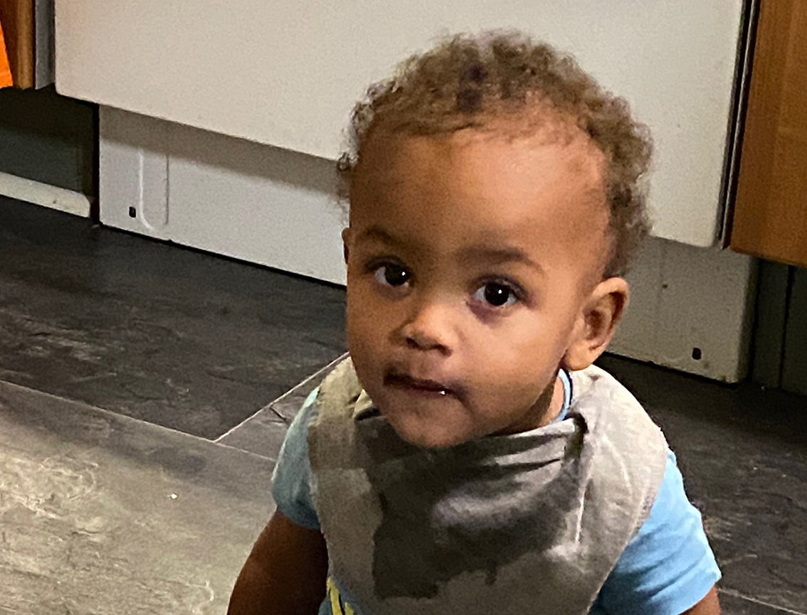 Adrian Johansson 1 år