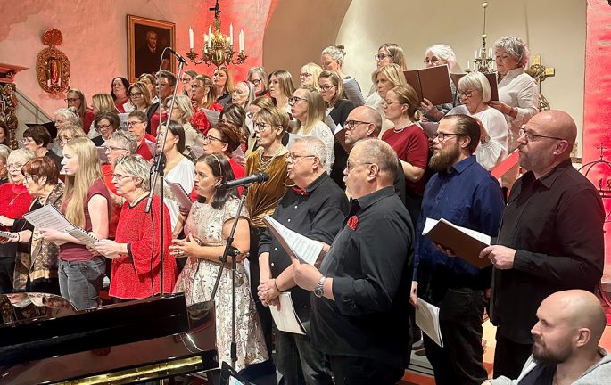 Det bjuds på juliga toner till helgen