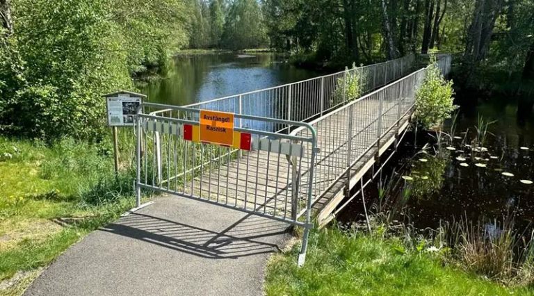 På gång med bron vid Missionsparken