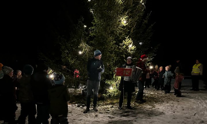 Knutdans i Skillingaryd