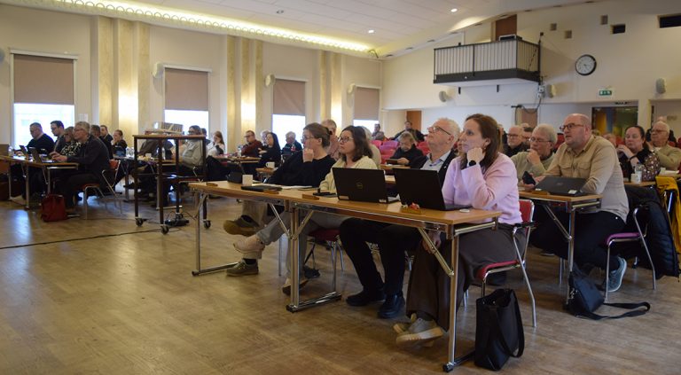 Platsen för nytt äldreboende skapade debatt
