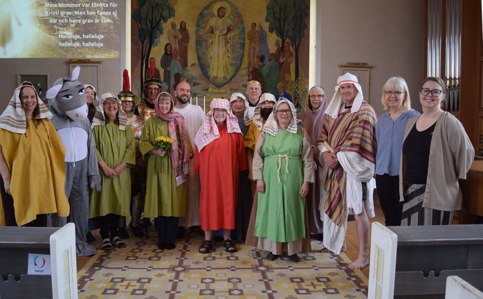 Elever fick följa med på tidsresa i kyrka