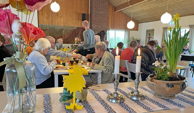 Påskfest med mötesplatsen