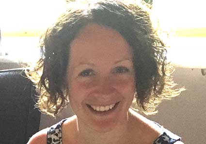 Rebecca Emanuelsson 30 år