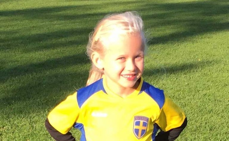 Ella Palm 6 år