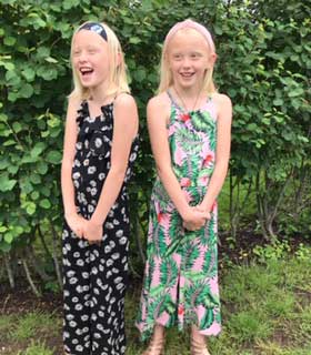 Holly och Isabell Olander