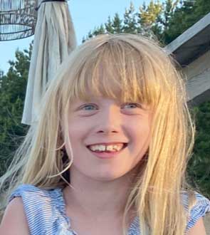 Vera Larsson 9 år