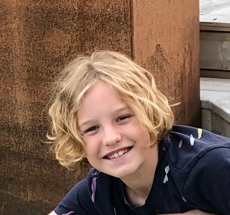 Aston Lindblad-Broström 11 år