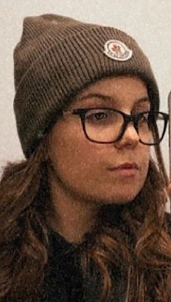 Alva Juul 22 år
