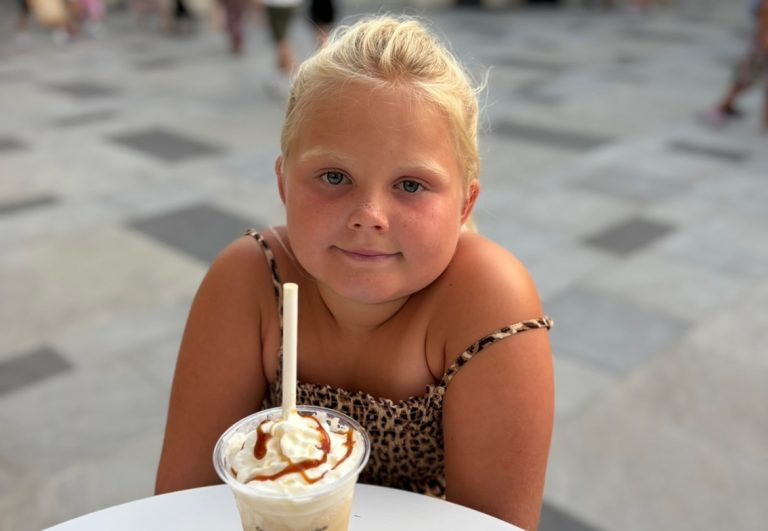 Elsa Carlsson 9 år